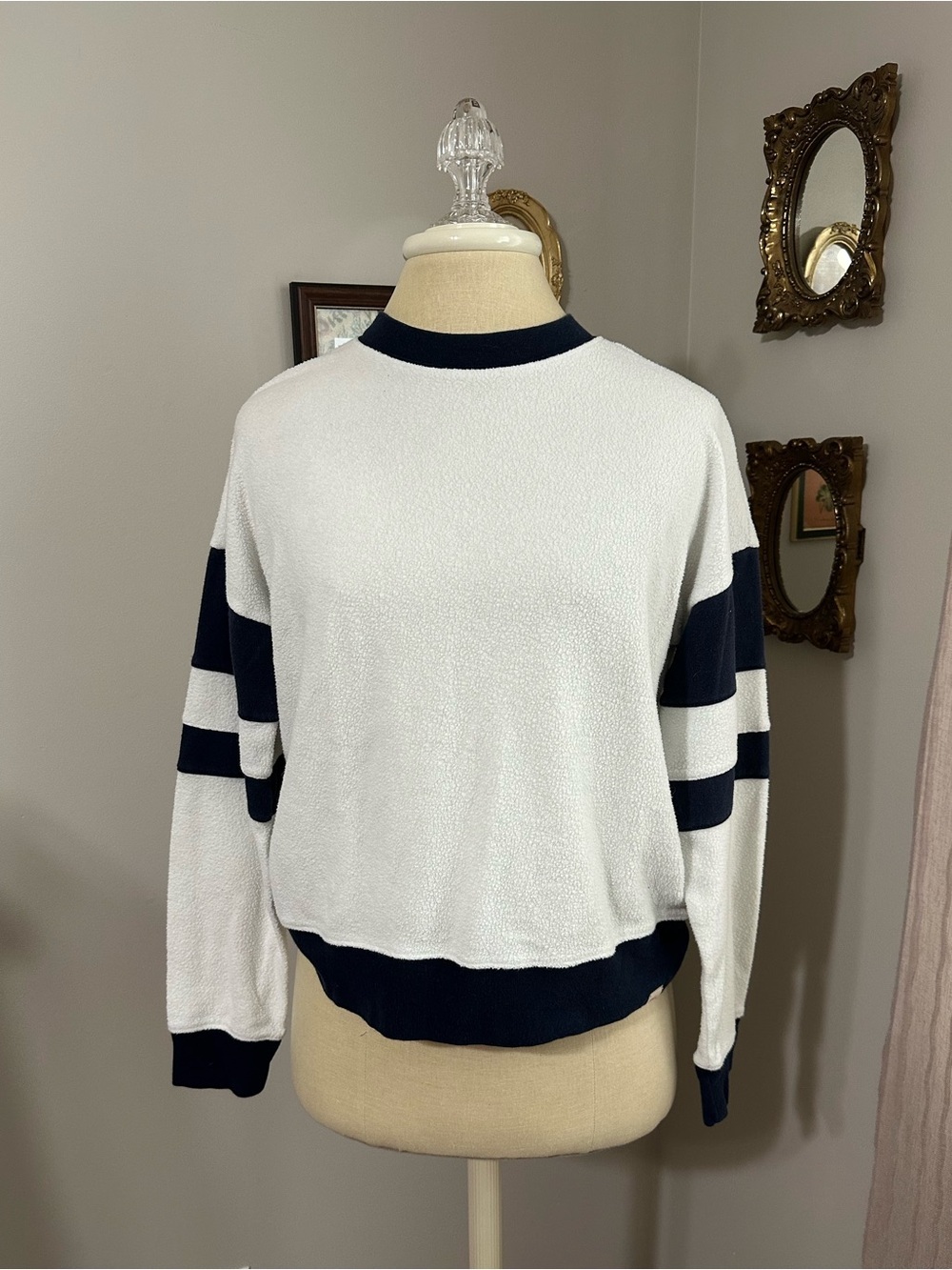 Faherty Beach Fleece Ringer Crew Pullover - Picture 2 of 6